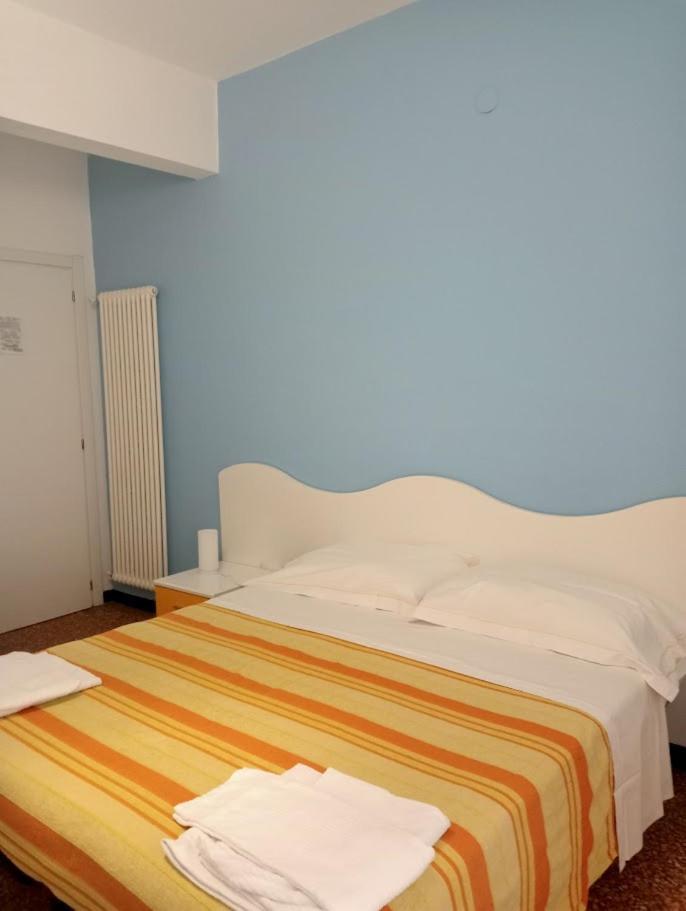 Albergo Belvedere Albissola Marina Buitenkant foto